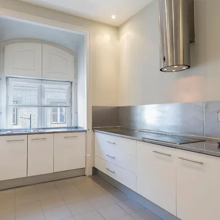 Apartment Lovelystay Downtown Dom Duarte