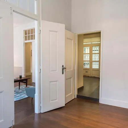 Apartment Lovelystay Downtown Dom Duarte *