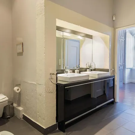 Lovelystay Downtown Dom Duarte Lisbon
