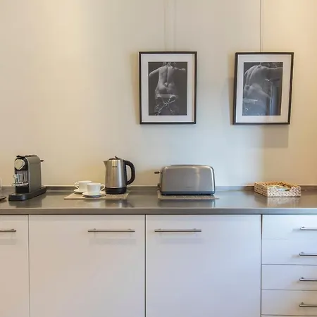 Lovelystay Downtown Dom Duarte * Lisbon