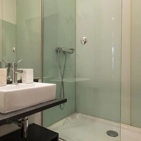 Apartment Lovelystay Downtown Dom Duarte *