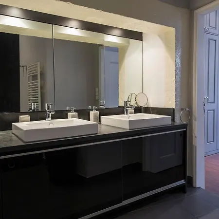 Lovelystay Downtown Dom Duarte Apartment Lisbon