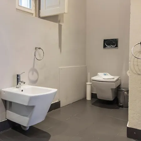 Lovelystay Downtown Dom Duarte